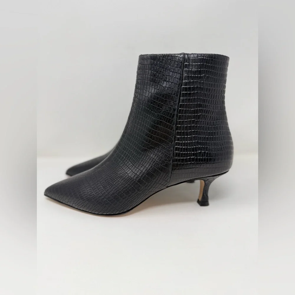 New Bruno Magli Nerina Bootie Black Snake Sz 7.5